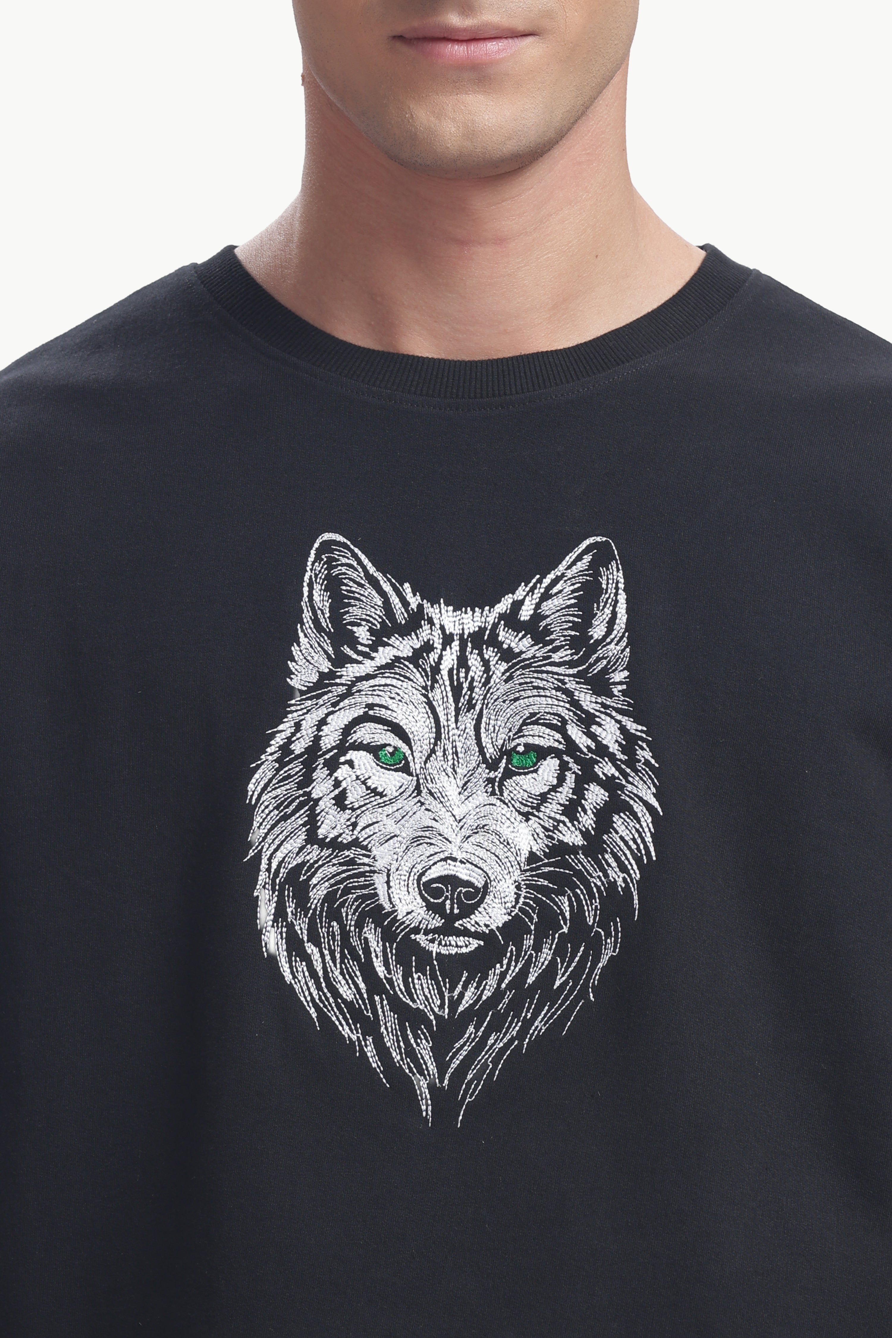 Wolf Embroidery T-Shirt
